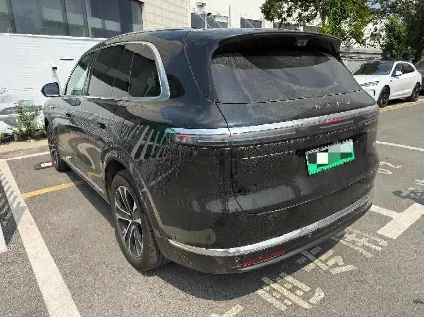 AITO 2026 AITO M7 Pure Electric Max 4-wheel Drive Edition 6 (192 Line Laser Radar) Automatic Gear 3
