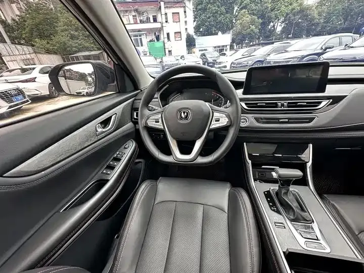 ChangAn CS75 2022 Blue Whale 1.5T DCT Deluxe 14