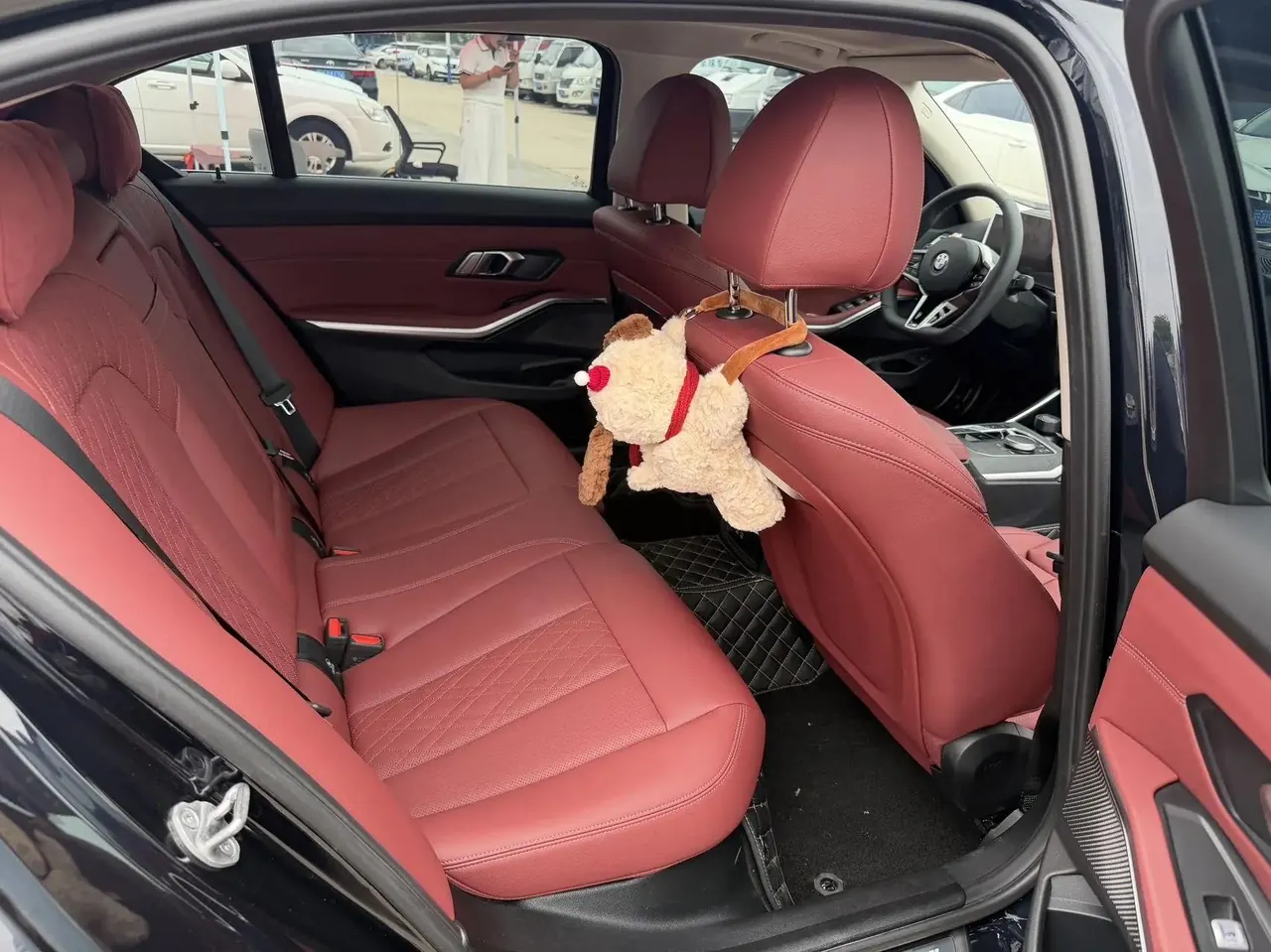 BMW 3 Series 2025 Model 325Li 2.0T M Sport Package Automatic 5