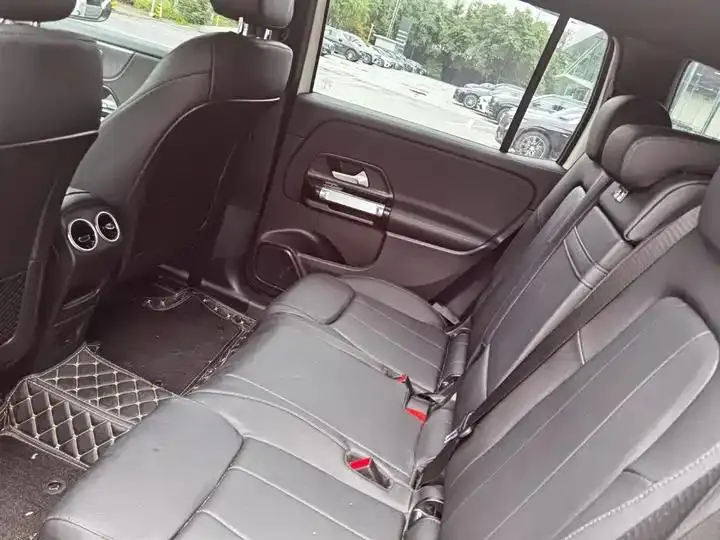 Mercedes Benz GLB 2023 GLB 220 Fashion 9