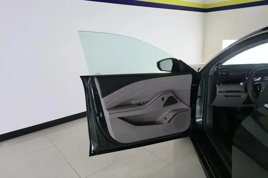 Galaxy Star Yao 8 2025 130km EM-P Starship Edition 4