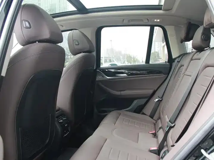BMW X3 2021 xDrive25i Luxury Package 13