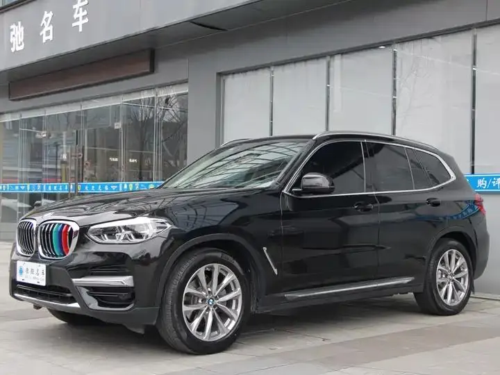 BMW X3 2021 xDrive25i Luxury Package 2