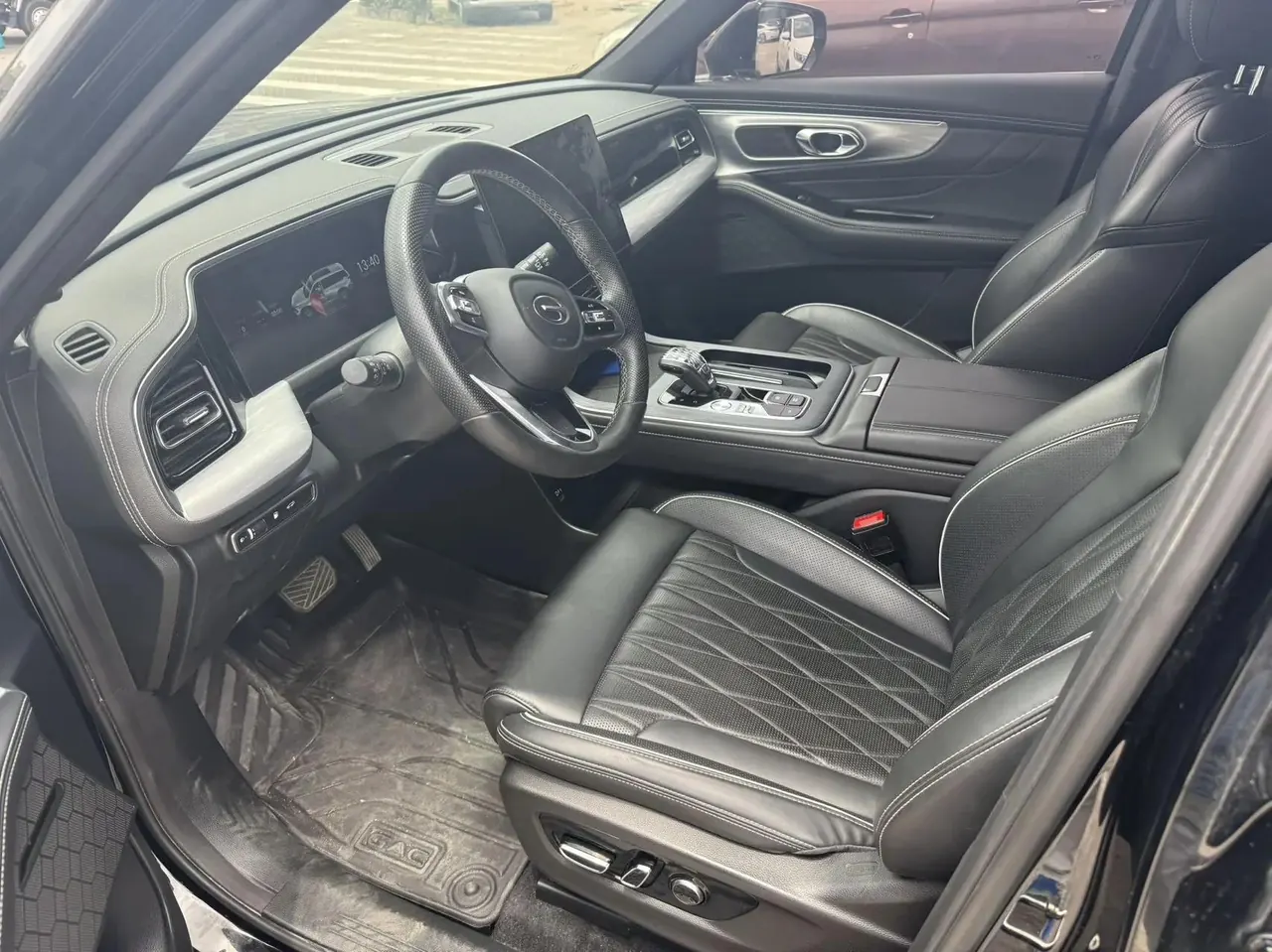 Chuanqi GS8 2022 Pilot Series 2.0TGDI Two-Drive Deluxe Zhilian Edition (Seven Seat) 2
