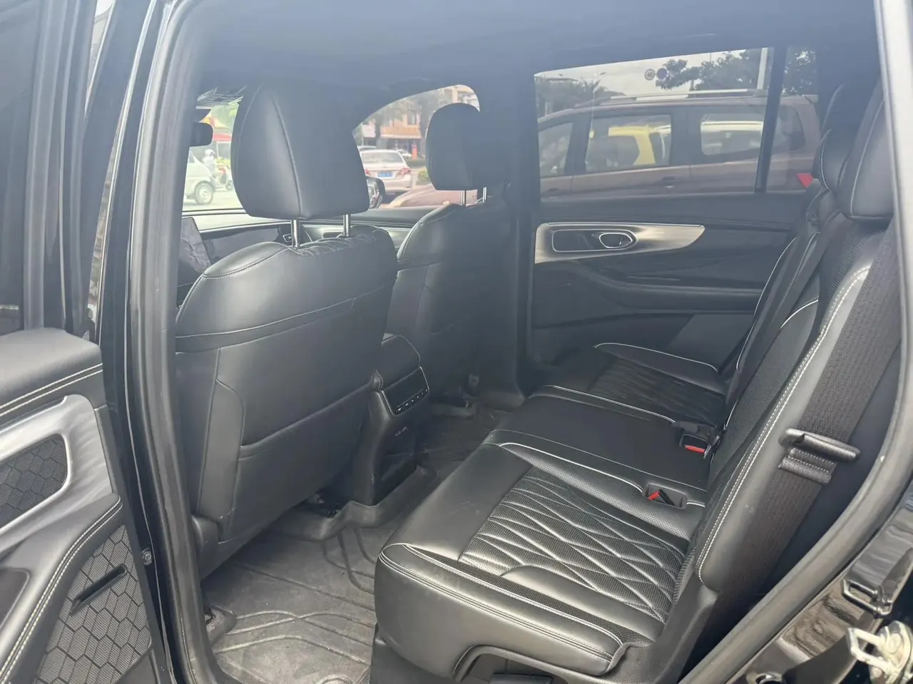 Chuanqi GS8 2022 Pilot Series 2.0TGDI Two-Drive Deluxe Zhilian Edition (Seven Seat) 3