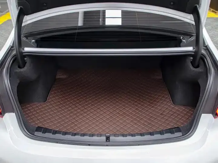 BMW 3 Series 2023 model 320Li M Sport Package 17