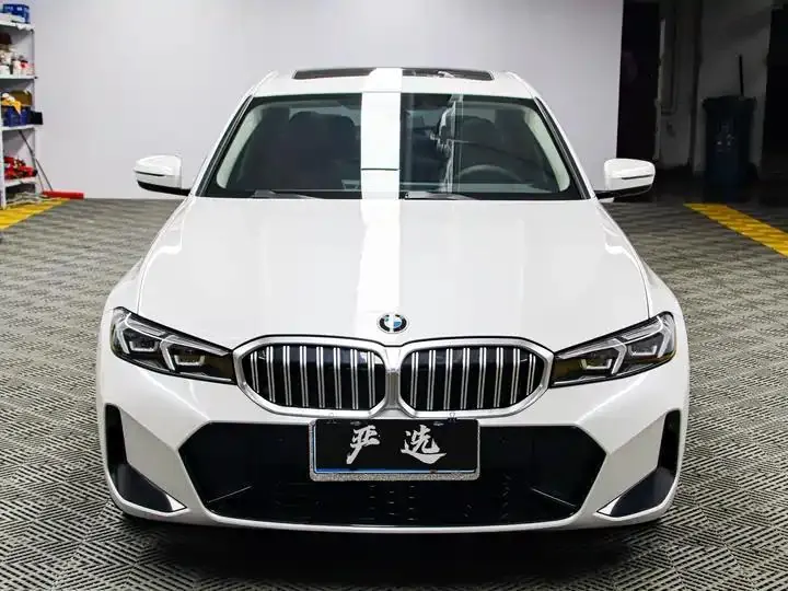 BMW 3 Series 2023 model 320Li M Sport Package 2