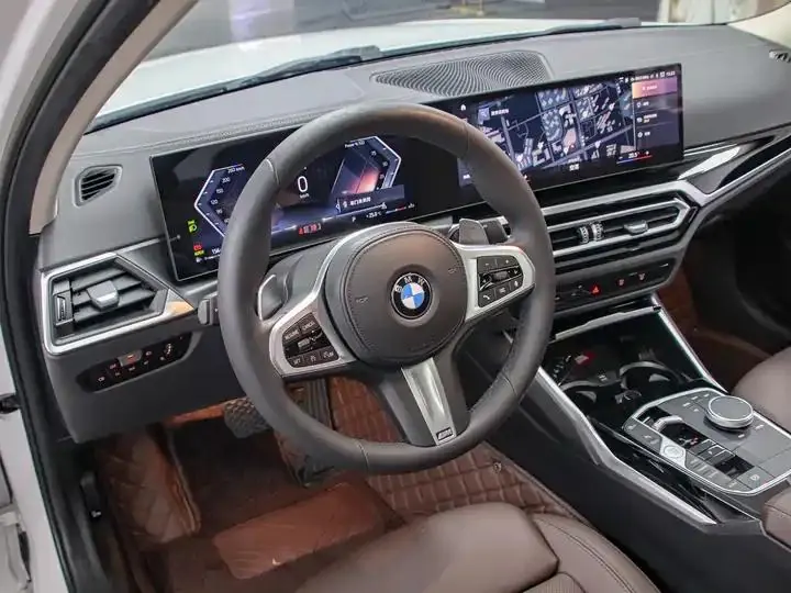 BMW 3 Series 2023 model 320Li M Sport Package 5