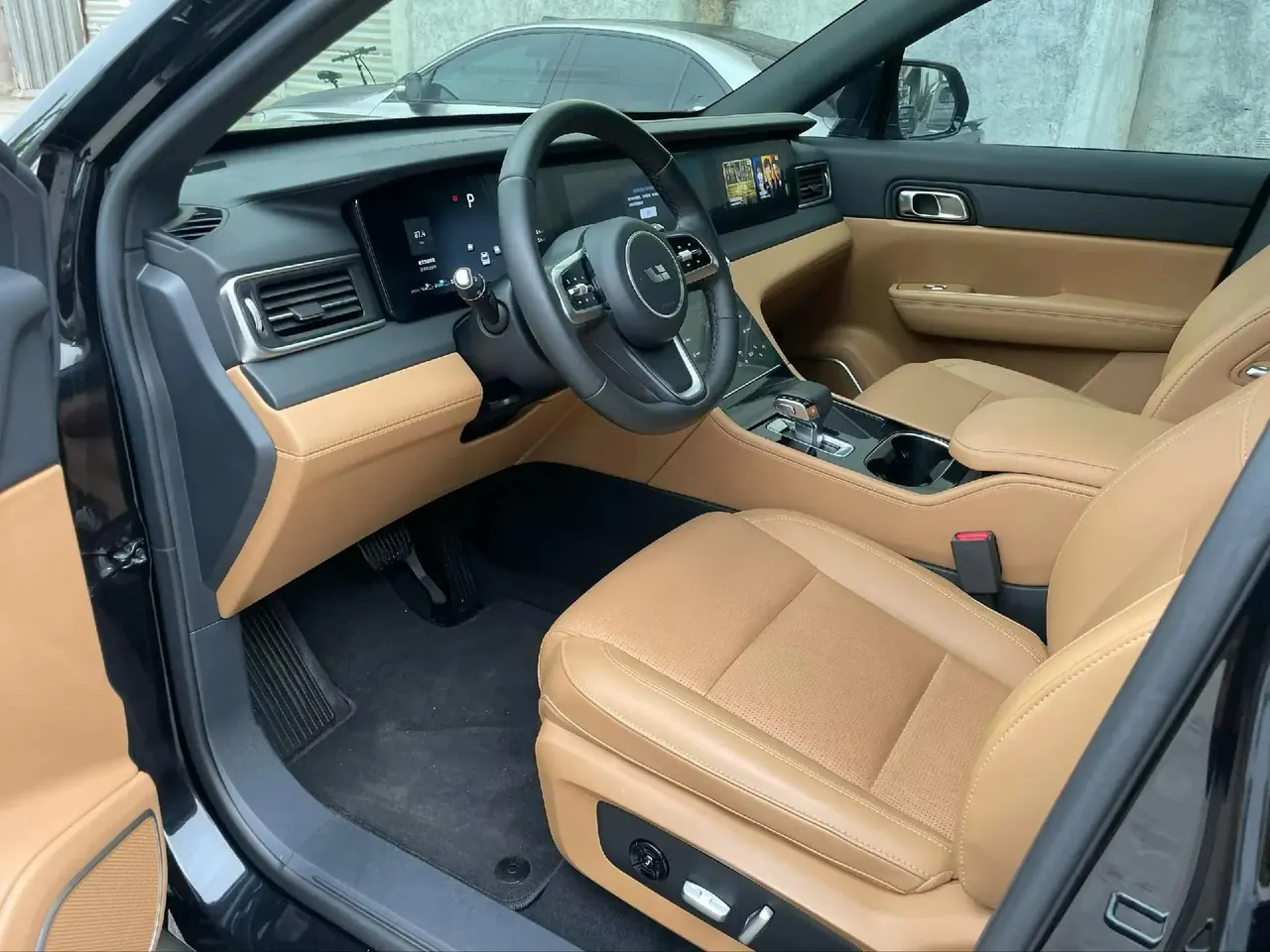 Li ONE 2021 Range-Extended 6-Seater Version 4