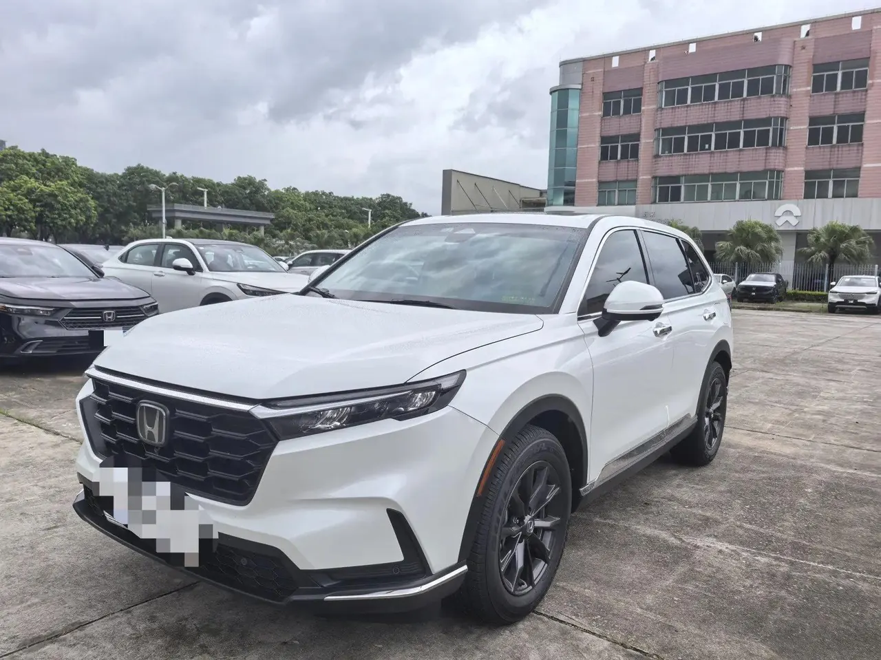 Honda 2026 CR-V 1.5T Stepless 240TURBO Global 30 Years Glory Two-Drive Front is still 5-seat Automatic Gear - View 1