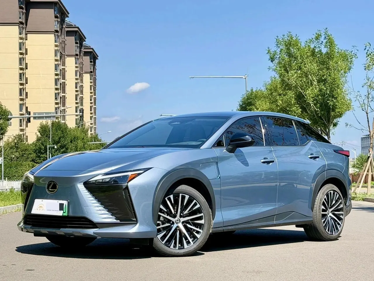 Open image lightbox: Lexus RZ 2023 450e 4WD Vertical Edition