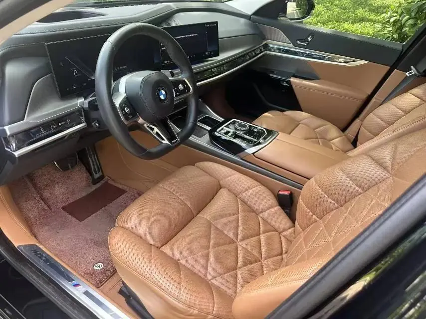 BMW 7 Series (Imported) 2023 740Li 48V 3.0T Exclusive M Sports Suit Automatic Gear 2