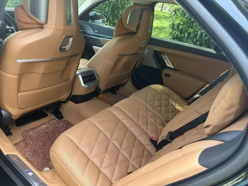 BMW 7 Series (Imported) 2023 740Li 48V 3.0T Exclusive M Sports Suit Automatic Gear 5
