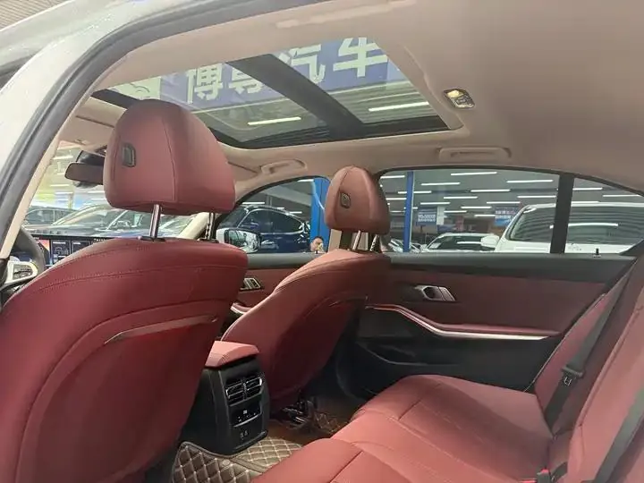 BMW 3 Series 2023 model 325Li M Sport Package 17