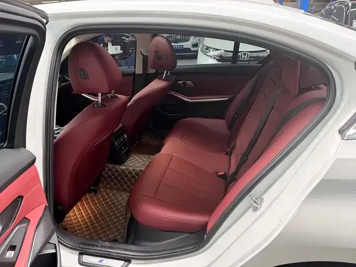 BMW 3 Series 2023 model 325Li M Sport Package 9