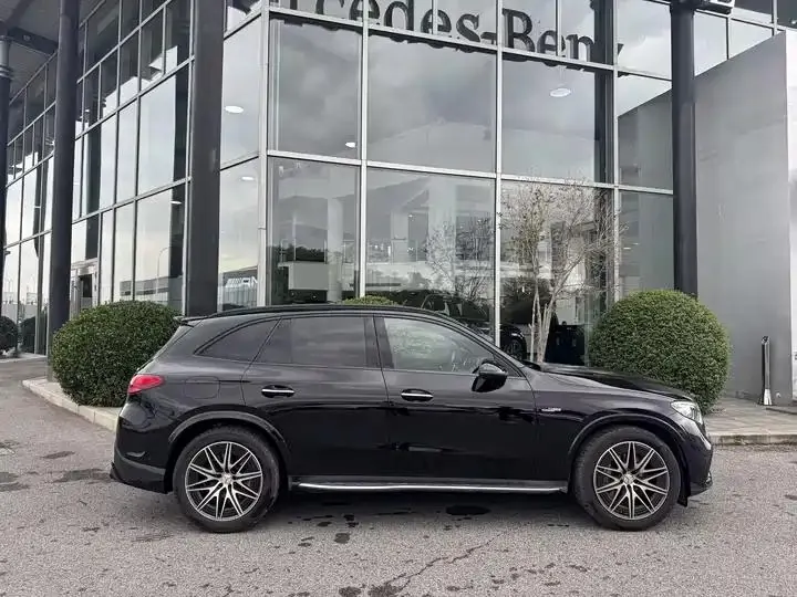 Mercedes Benz GLC AMG 2025 AMG GLC 43 4MATIC 25