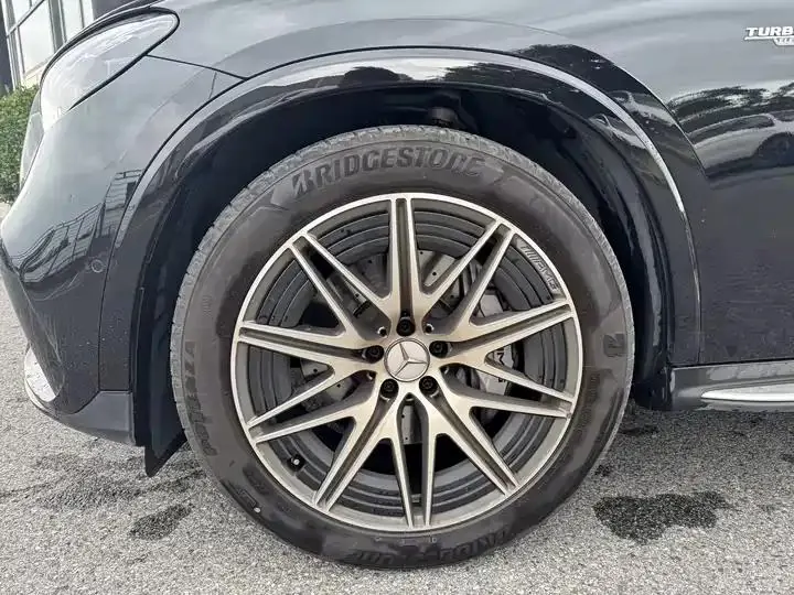 Mercedes Benz GLC AMG 2025 AMG GLC 43 4MATIC 5