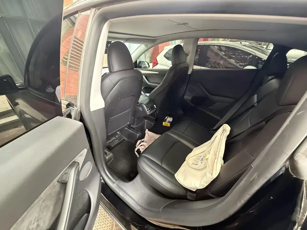 2022 Model Y Refreshed Rear-Wheel-Drive Version 7