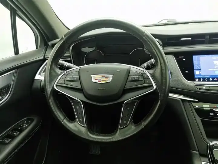 Cadillac XT5 2022 2.0T 4-wheel drive fashion model 11