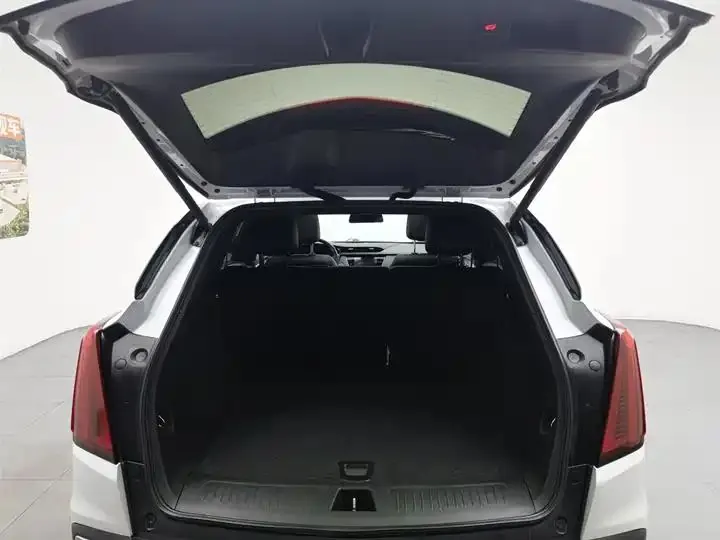 Cadillac XT5 2022 2.0T 4-wheel drive fashion model 16