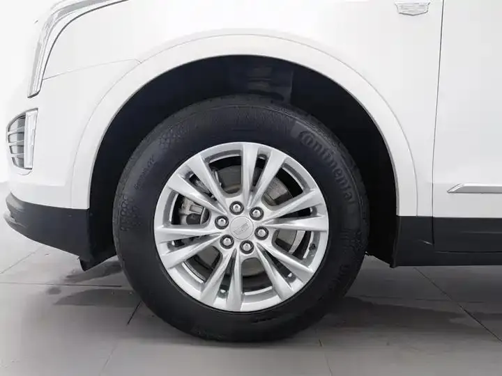 Cadillac XT5 2022 2.0T 4-wheel drive fashion model 17