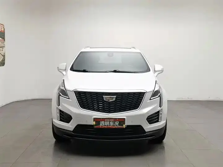 Cadillac XT5 2022 2.0T 4-wheel drive fashion model 3