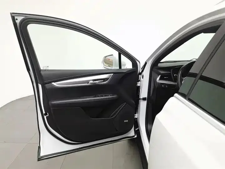 Cadillac XT5 2022 2.0T 4-wheel drive fashion model 8