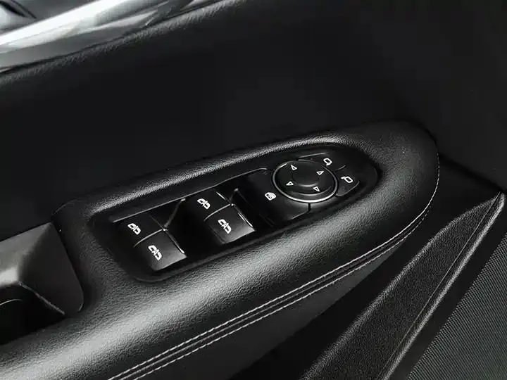 Cadillac XT5 2022 2.0T 4-wheel drive fashion model 9