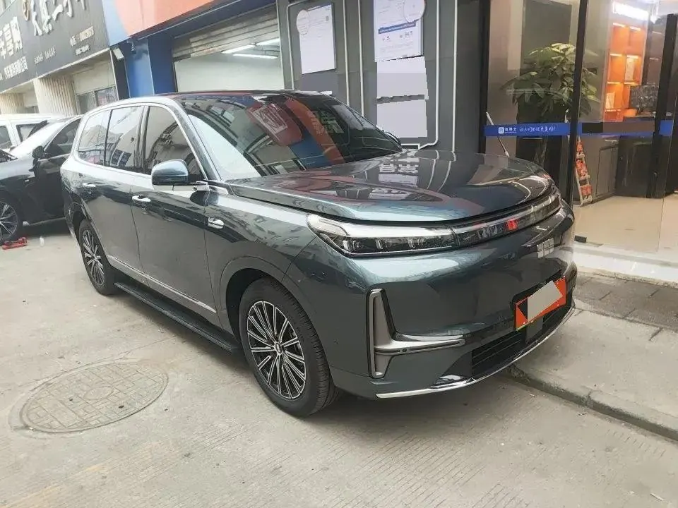 Geely Galaxy 2025 M9 1.5T 230km Two-Drive Discovery Edition Automatic Gear 2