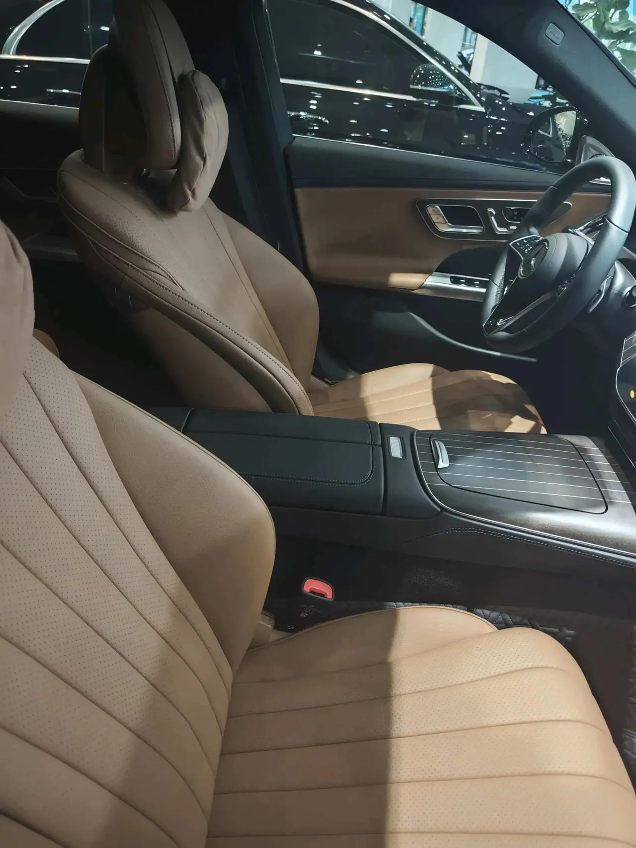 Mercedes Benz E Class 2026 E 300 L 48V 2.0T Luxury Automatic Gear 5