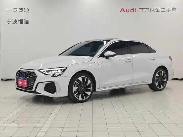 Open image lightbox: Audi A3 2022 model A3L Limousine 35 TFSI Sporty Style
