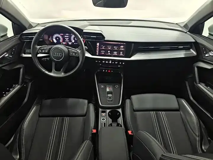 Audi A3 2022 model A3L Limousine 35 TFSI Sporty Style 6
