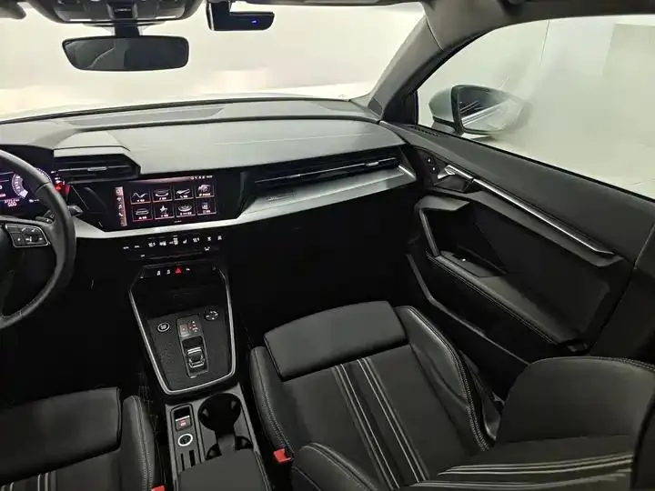 Audi A3 2022 model A3L Limousine 35 TFSI Sporty Style 8
