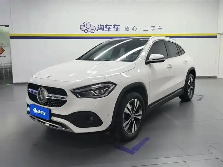 Mercedes Benz GLA 2020 model GLA 200 - View 1