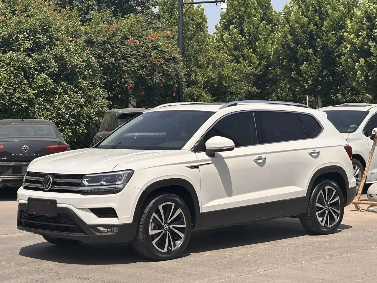 Tuyue 2021 280TSI Front-Wheel-Drive Luxury PLUS Edition - View 1