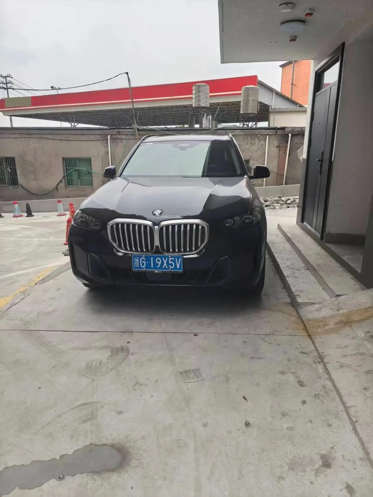 BMW 2023 X5 xDrive30Li 48V 2.0T Luxury Model M Sport Night Edition Automatic 3