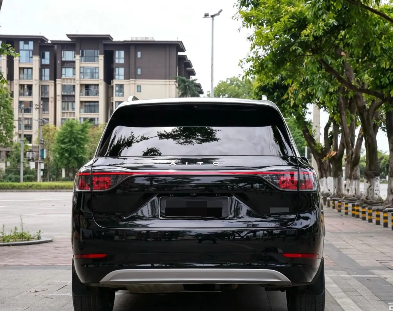 AITO M9 2024 extended range Ultra version 42kWh 8