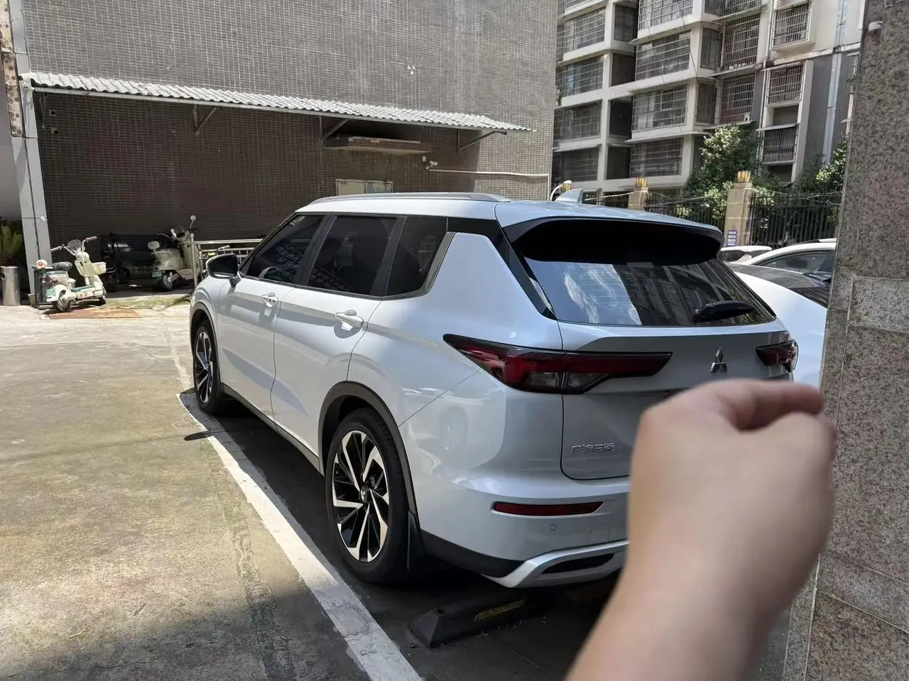 Outlander 2023 1.5T CVT Two-Drive Distinguished Edition 7 2