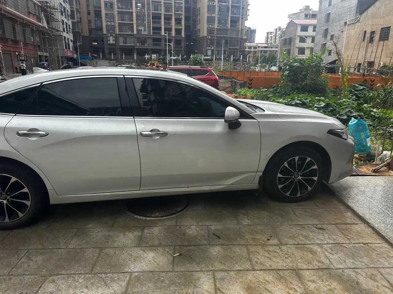 Toyota 2023 Asian Dragon 2.5 Deluxe Edition Automatic 4