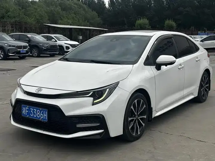 Open image lightbox: Levin 2021 185T CVT Sport Edition