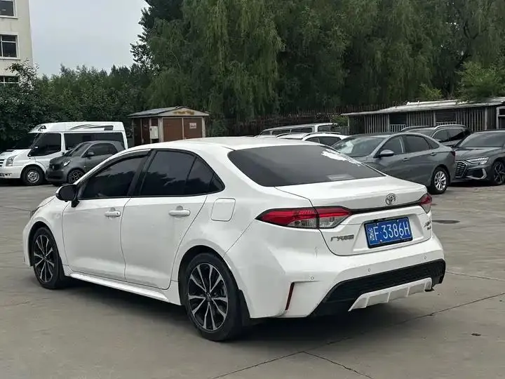 Levin 2021 185T CVT Sport Edition 4