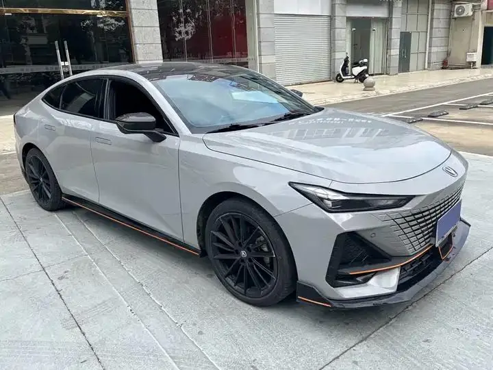 ChangAn UNI-V 2022 1.5T Sports Edition 2