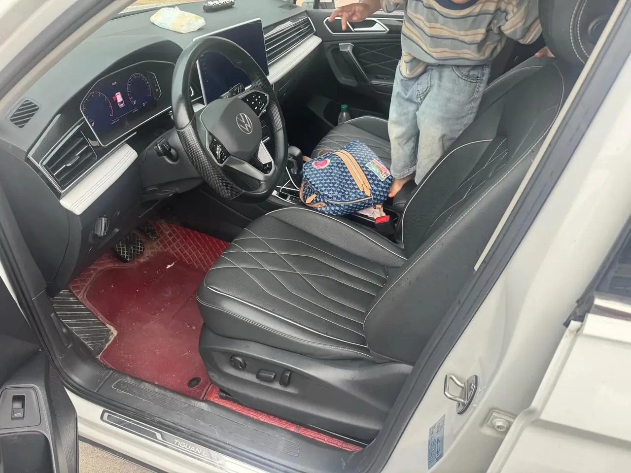 Tiguan L 2022 330TSI Automatic Two-Drive Smart Edition 4