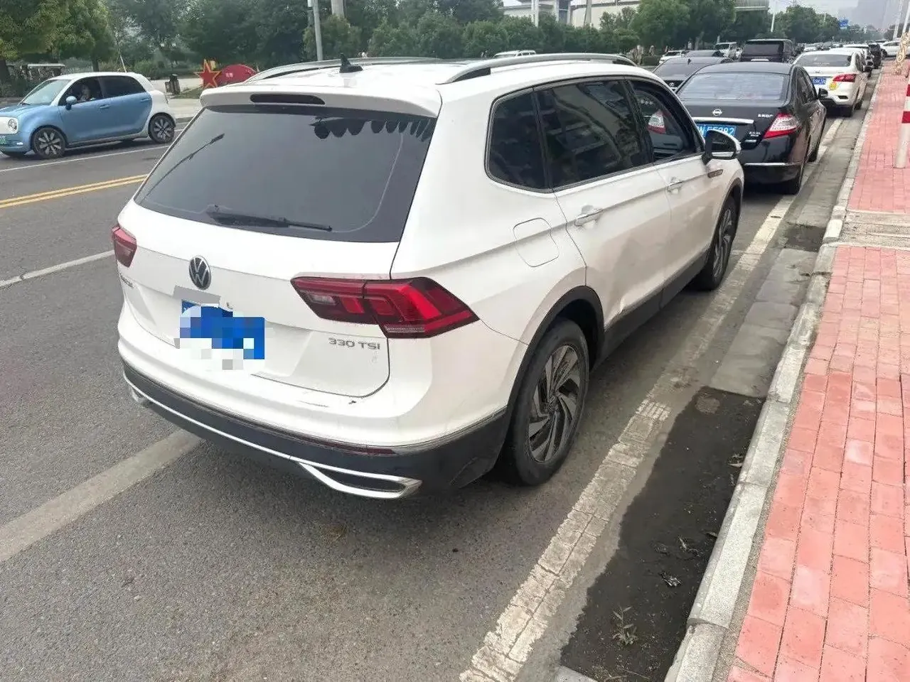 Tiguan L 2022 330TSI Automatic Two-Drive Smart Edition 8