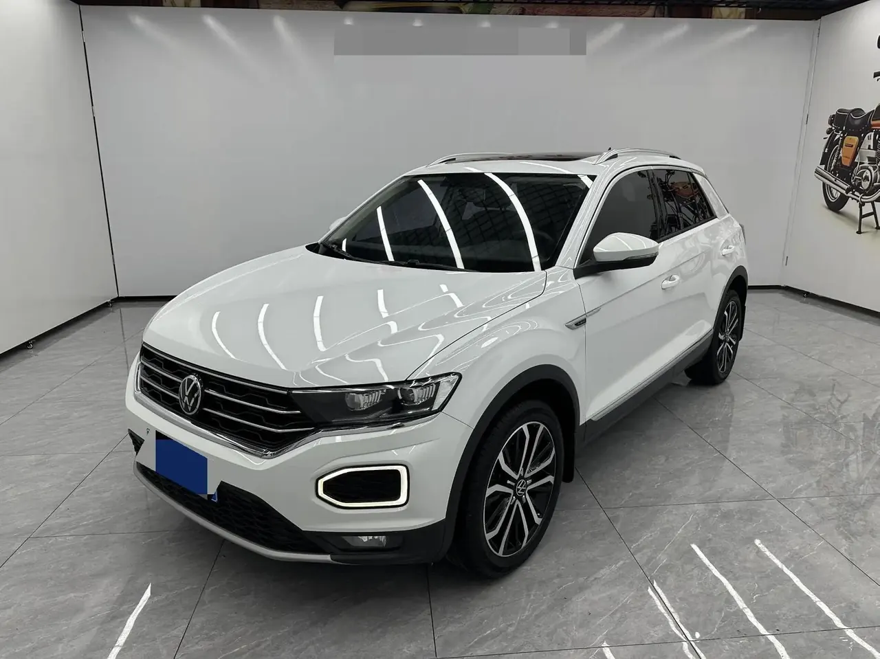Open image lightbox: T-ROC 2022 280TSI DSG Front-Wheel Drive Comfort PLUS