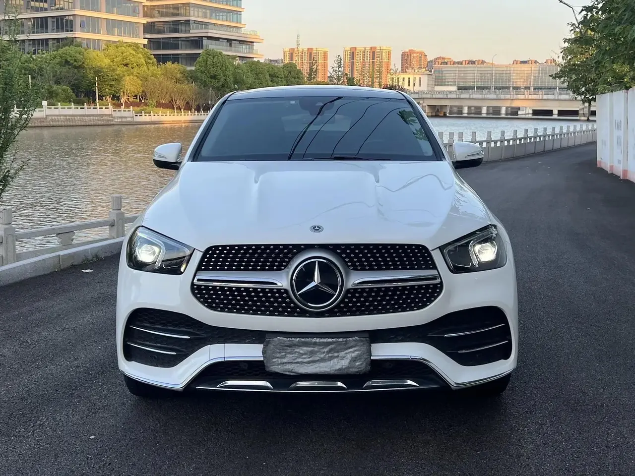 Mercedes Benz GLE Coupe 2022 GLE 350 4MATIC Coupe SUV Fashion 2
