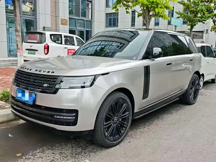 Range Rover 2025 3.0 L 6 400PS Shengshi Extension - View 1
