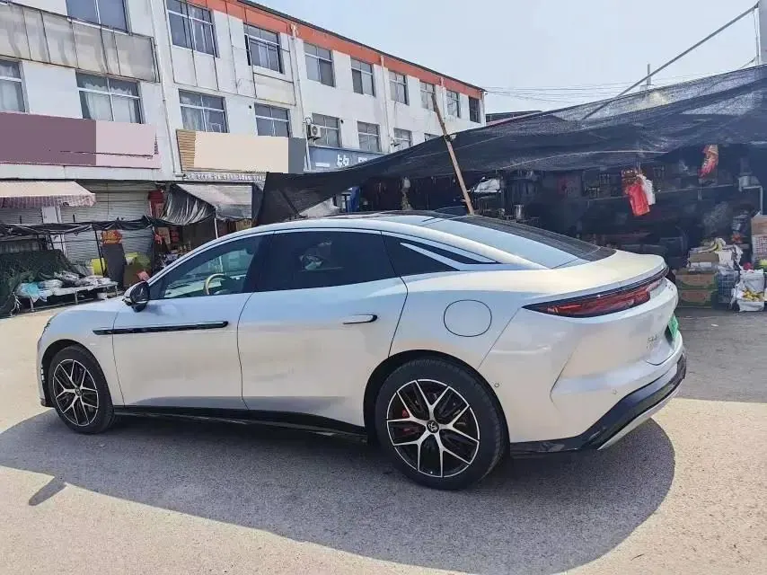 Han L 2025 EV four-wheel drive laser Radar flagship 3