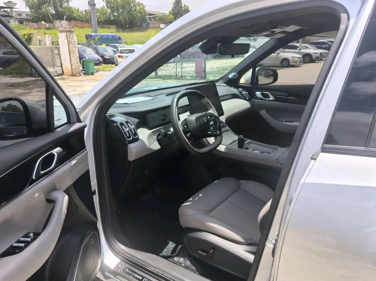 Geely 2025 Boyue L 1.5TD Shanhe Automatic Gear 4
