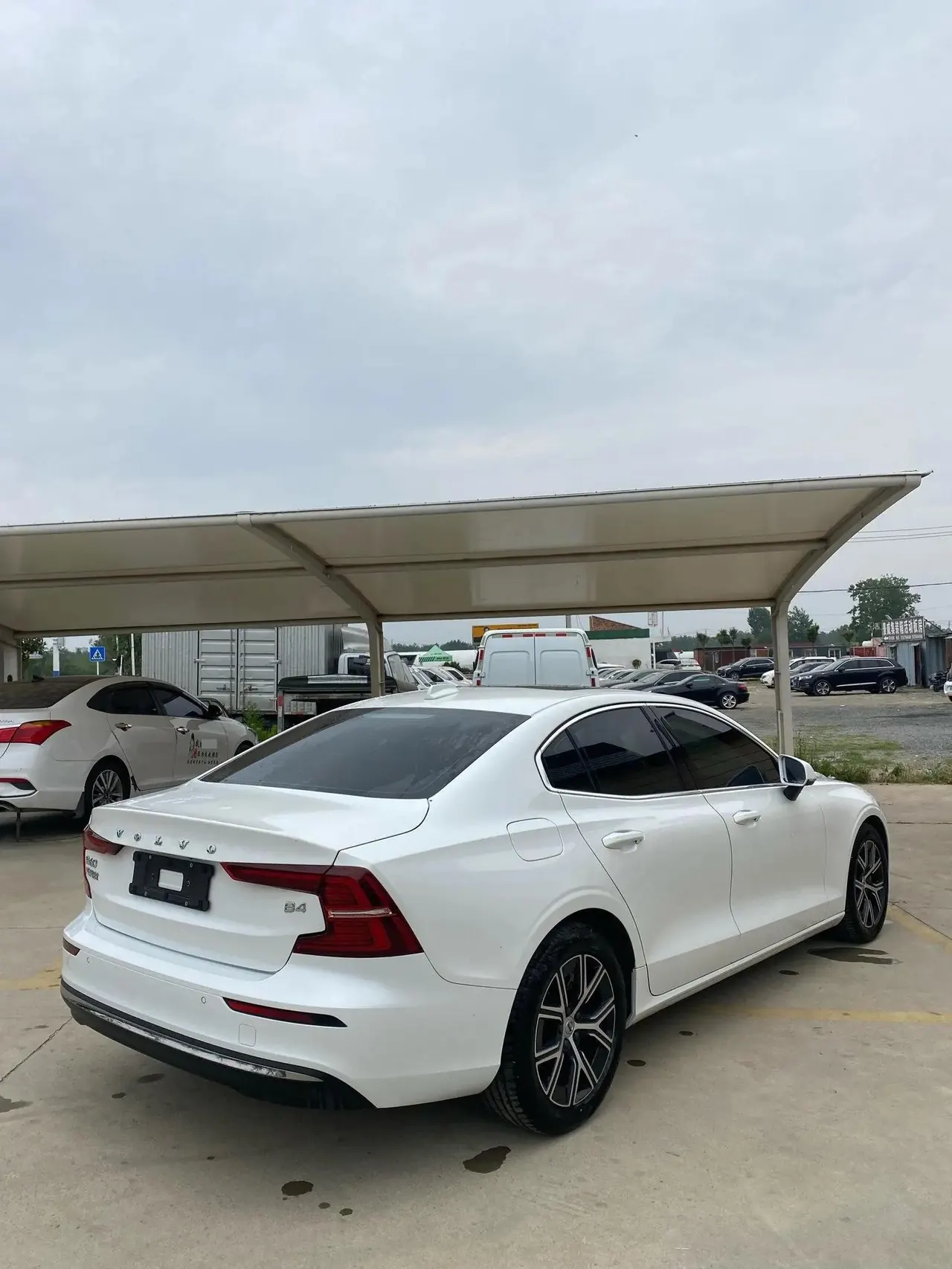 Volvo S60 2025 B4 Zhiyi Deluxe Edition 4